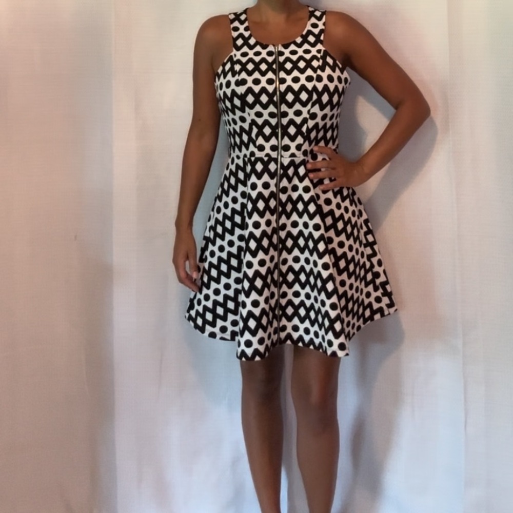 Bebe Fit and Flare Dress Size Medium